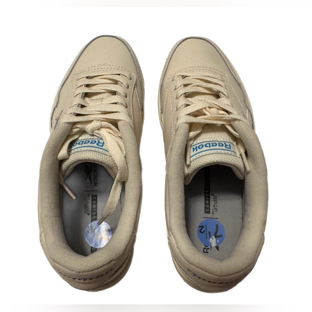 Reebok sneakers - Picture 9 of 9